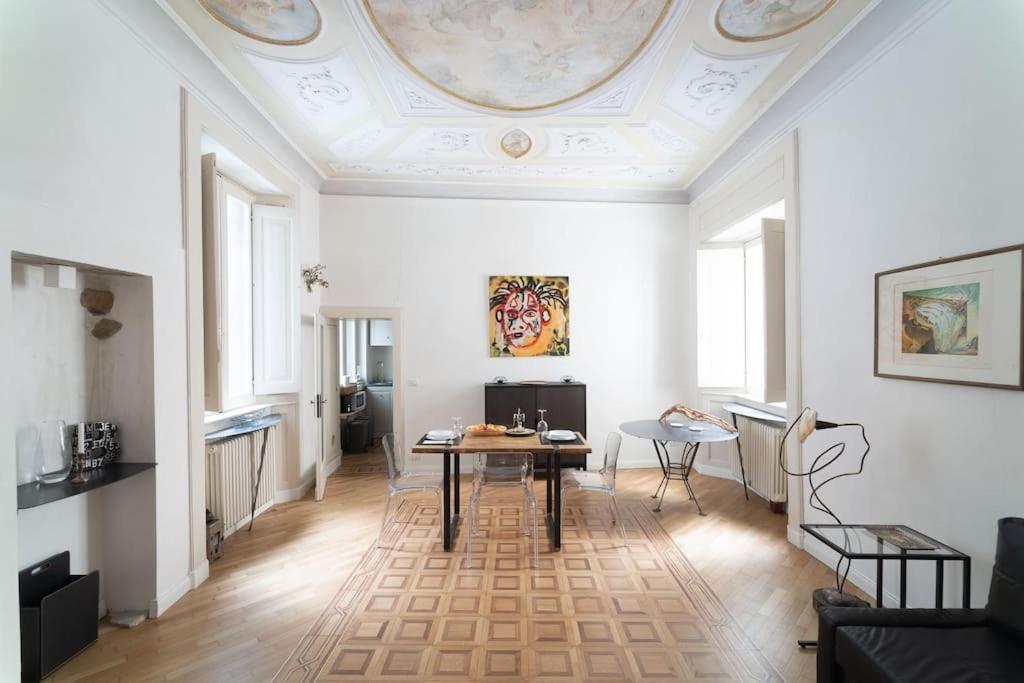 Casa Quarenghi - Original Frescoes Apartment *